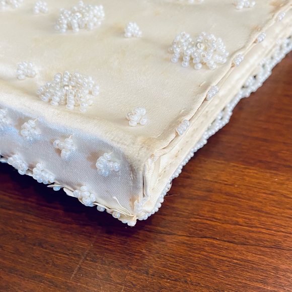 🌟HP🌟VTG 1950s Ivory Silk Bead & Sequin Envelope Clutch Evening Bag - Picture 12 of 13